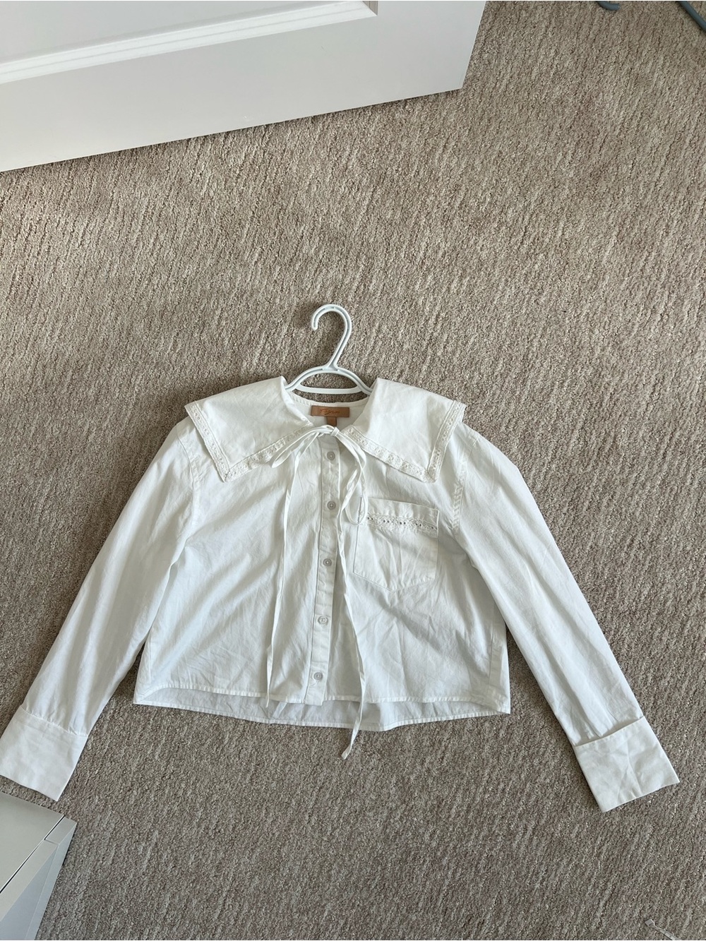 100% cotton white blouse with sailor collar, lace detail And bow